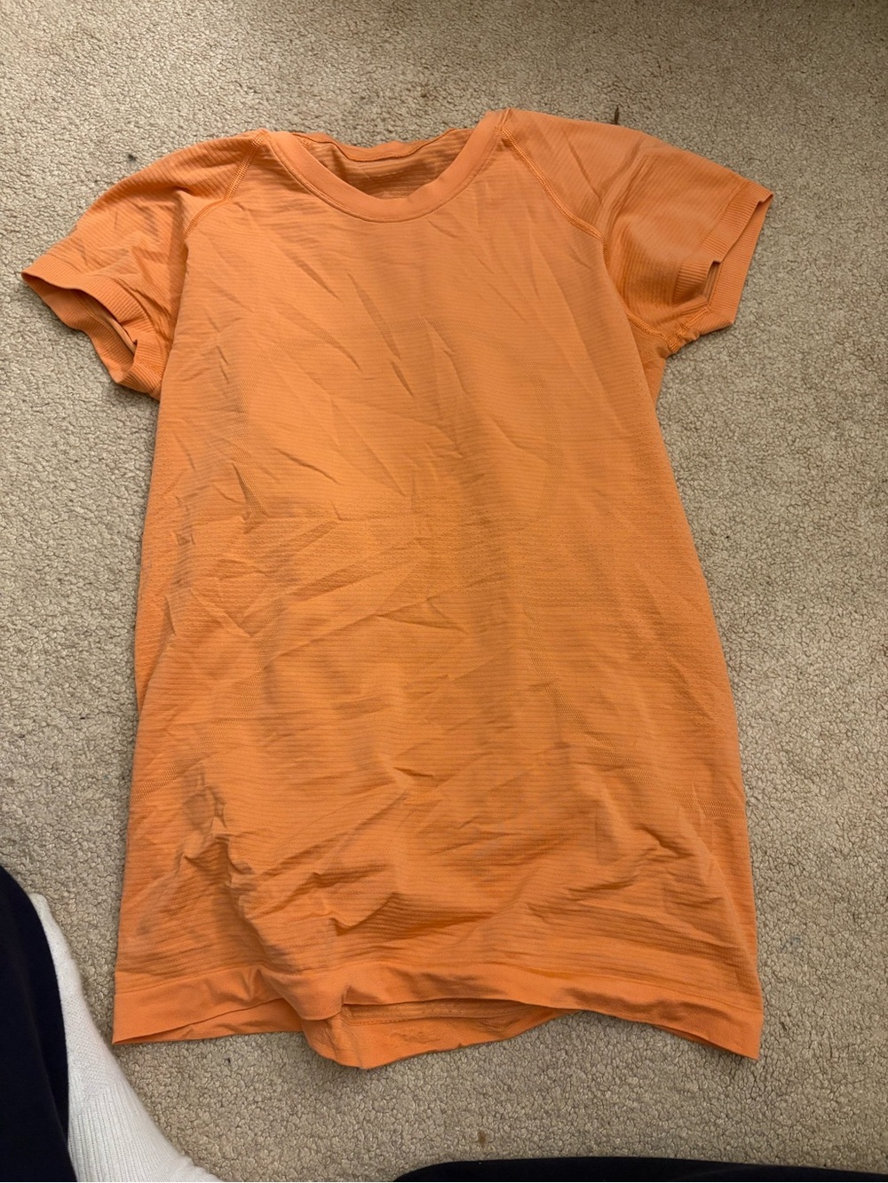 Lululemon Swiftly tech 2.0 hip length
